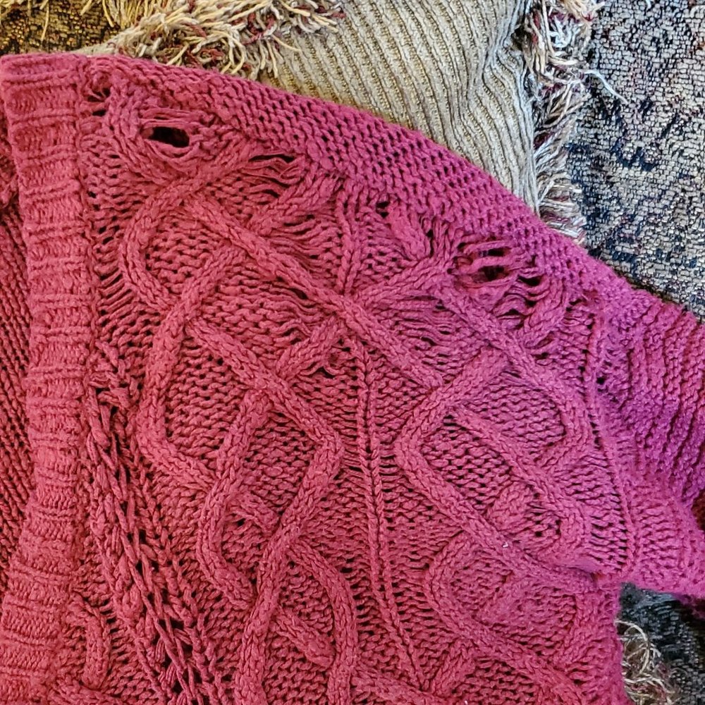 American Rag Red Knit Sweater - Picture 4 of 4